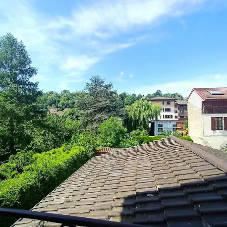 Spacieux T3 A Entre Et Avec Balcon Et Wi-fi ! - Fr-1-555-62 Apartment *